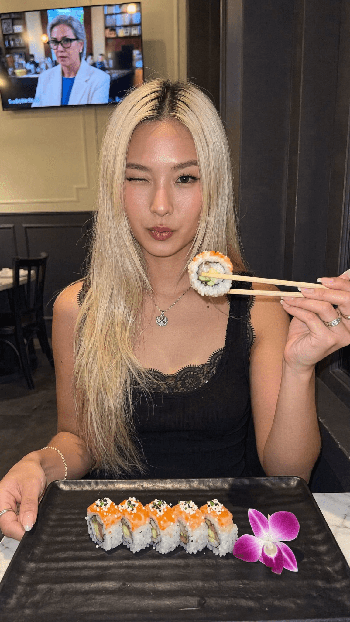 hf_20260519_231355_05ba865e-2f64-4b6e-86f0-5ac27508e1f9.png