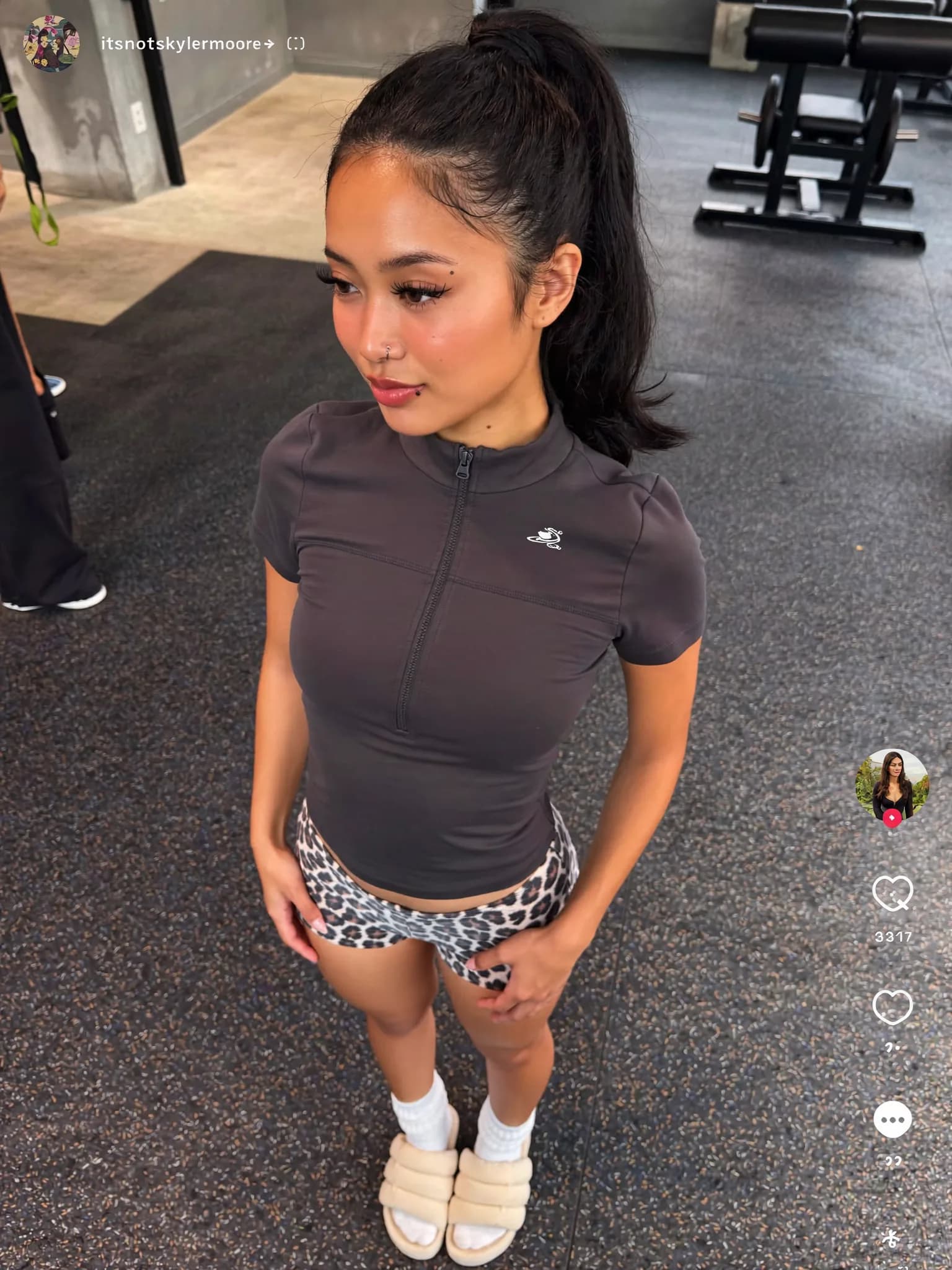 hf_20260704_164941_c7163129-f6fe-480e-8f46-1eb75a8f2154.webp